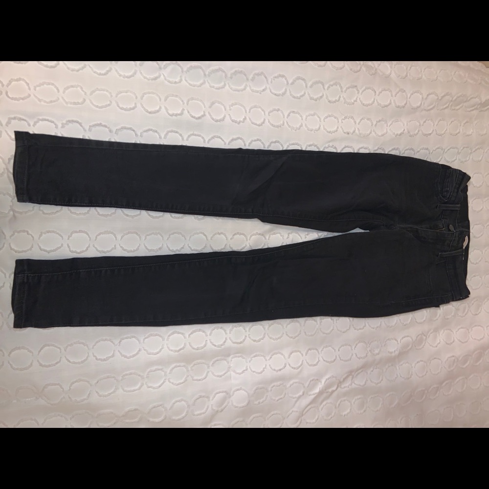 Levi’s 710 Super Skinny Jeans